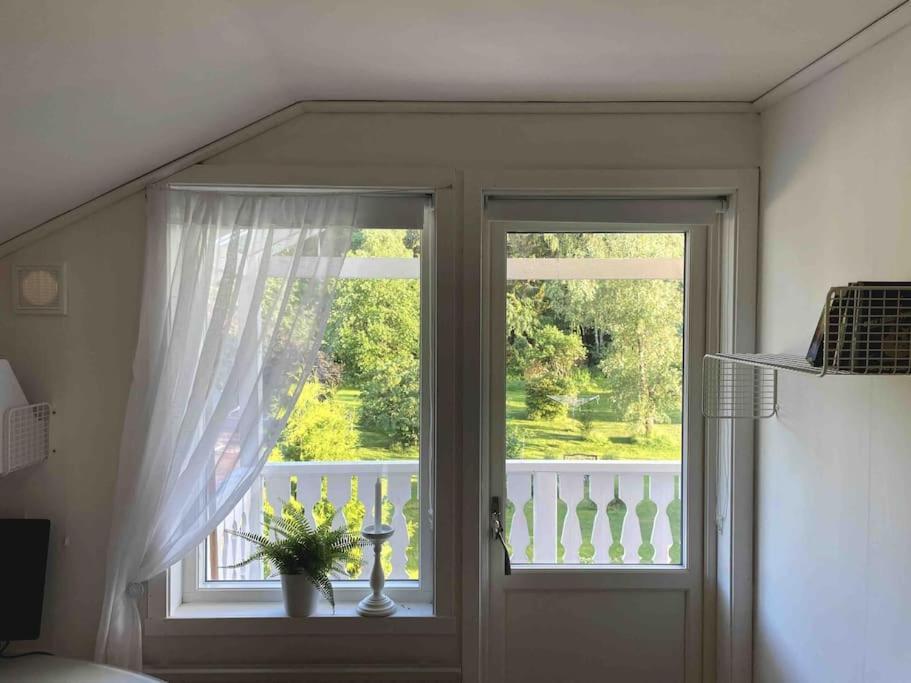 Harmonisk Villa Söderhamn Esterno foto